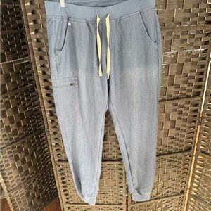 Figs SZ L Tall Zamora